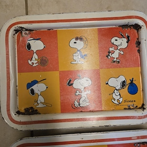Set of 2 Vintage Charles Schultz Peanuts Snoopy Trays 17x13in