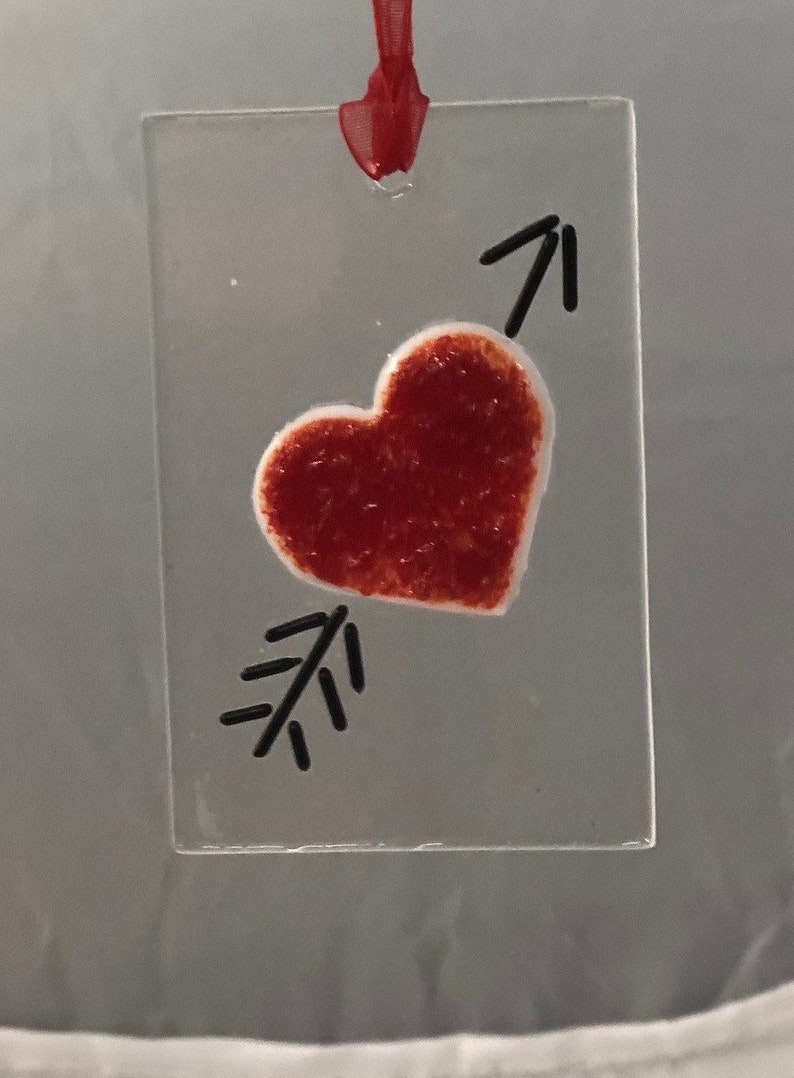 Cupid/'s Arrow Heart Suncatcher