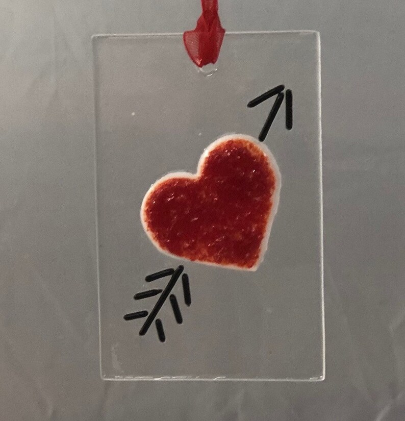 Cupid/'s Arrow Heart Suncatcher