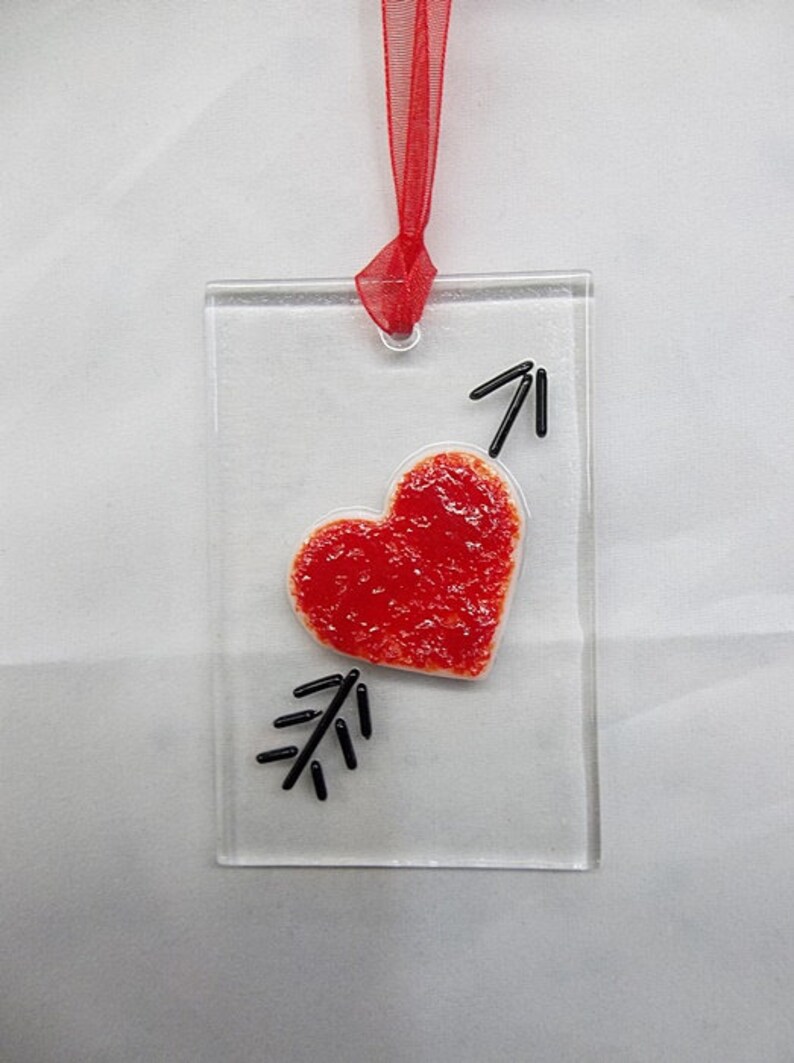 Cupid/'s Arrow Heart Suncatcher