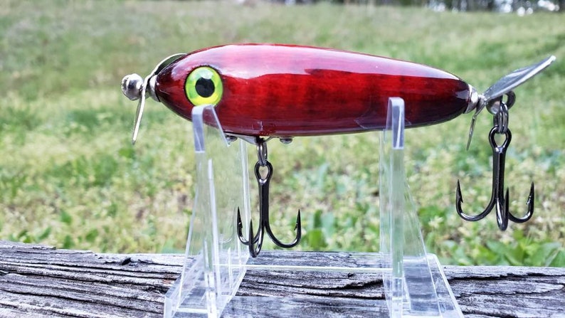 The Jitterbug - Best Bass Fishing Lures