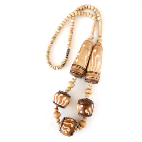 collier vintage perles d’os, collier bédouin, collier tribal d’os de chameau avec motif peint à la main, collier arabe traditionnel fait à la main