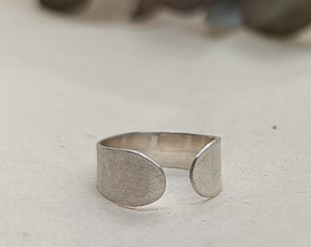 Adjustable minimalist silver ring for everyday use, Comfortable and stylish ring with matte finish, Handcrafted adjustable modern ring