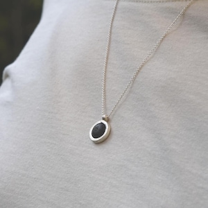 Lavasteenverspreiderketting – aromatherapiehanger in sterlingzilver | Etherische olieketting | Mindfulness-sieradencadeau