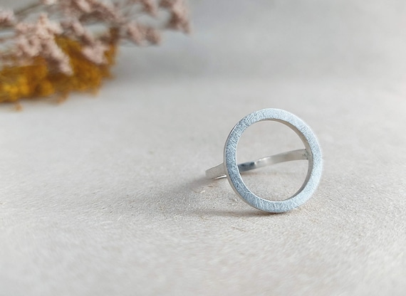 Anillo círculo grande plata de ley, Anillo grande geométrico plata, Joyería simple moderna de plata de ley, Anillo círculo plata geométrico