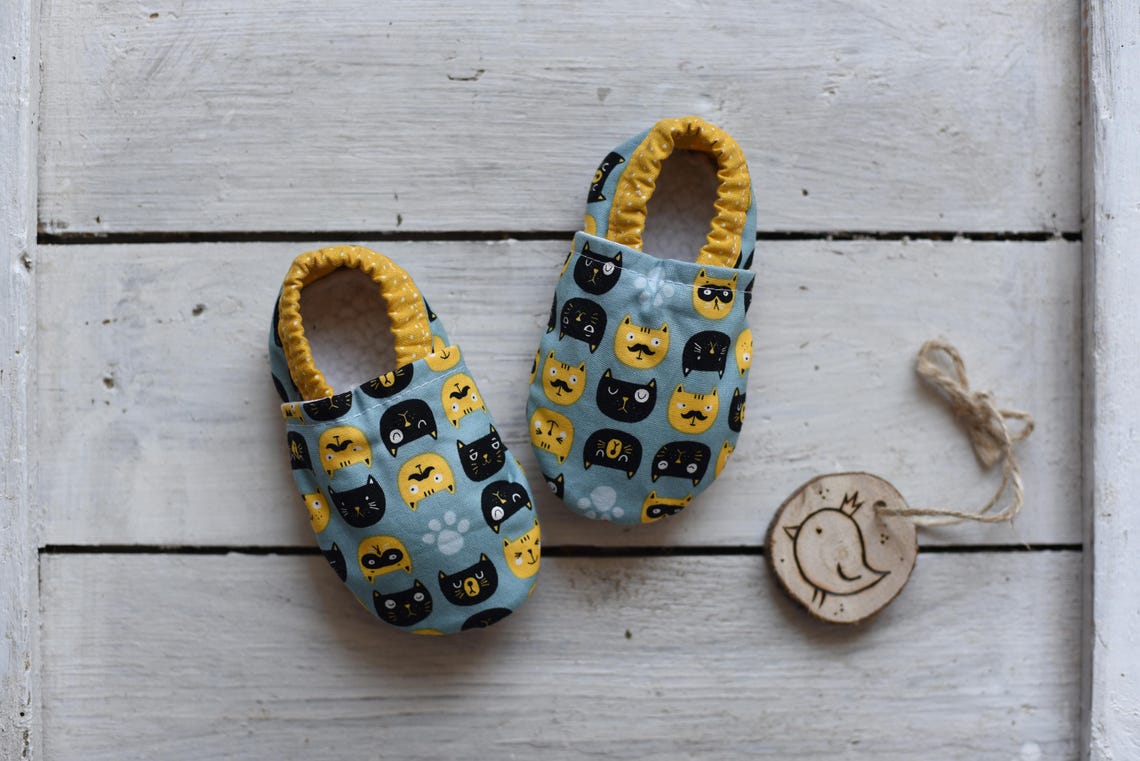 Baby Shoes Pattern PDF Sewing Pattern and Tutorial, Size 0-3, 3-6, 6-12