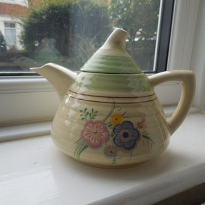 Clarice Cliff Lynton Form Teekanne