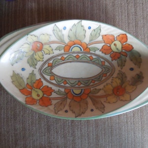 Charlotte Rhead Grand porte-objets Crown Ducal