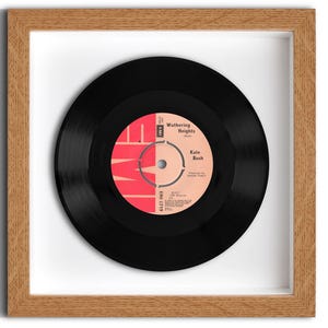 Kate Bush "Wuthering Heights" Framed 7" Vinyl Record UK NUMBER ONE 5 Mar - 1 Apr 1978