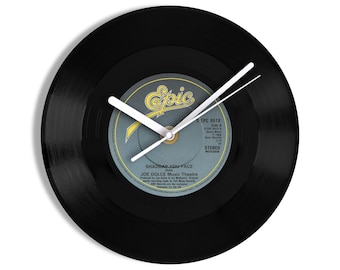 Joe Dolce Music Theatre "Shaddap You Face" 7" Vinyl Record Wall Clock UK NUMBER ONE 15 Feb - 7 Mar 1981