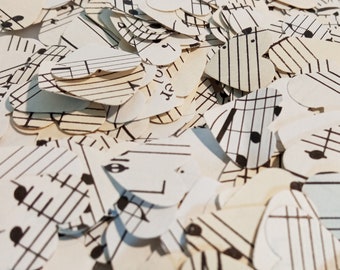 Heart-shaped Confetti made from Sheet Music with Box