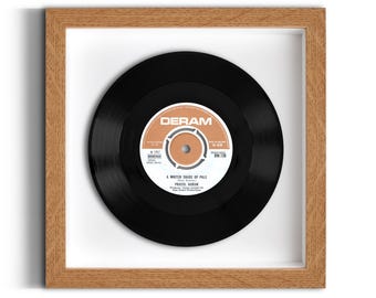 Procol Harum "A Whiter Shade Of Pale" Framed 7" Vinyl Record UK NUMBER ONE 8 Jun - 19 Jul 1967