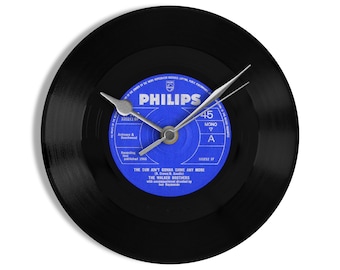 The Walker Brothers "The Sun Ain't Gonna Shine Any More" 7" Vinyl Record Wall Clock UK NUMBER ONE 17 Mar - 13 Apr 1966