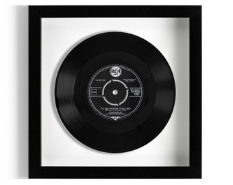 Elvis Presley "It's Now Or Never (O Sole Mio)" Framed 7" Vinyl Record UK NUMBER ONE 3 Nov - 28 Dec 1960