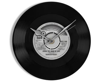 Showaddywaddy "Under The Moon Of Love" 7" Vinyl Record Wall Clock UK NUMBER ONE 28 Nov - 18 Dec 1976