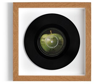 The Beatles "Hey Jude" Framed 7" Vinyl Record UK NUMBER ONE 11 Sep - 24 Sep 1968