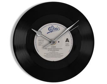 Cher "The Shoop Shoop Song (It's In His Kiss)" 7" Vinyl Record Wall Clock UK NUMBER ONE 28 Apr - 1 Jun 1991