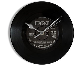 Bucks Fizz "The Land Of Make Believe" 7" Vinyl Record Wall Clock UK NUMBER ONE 10 Jan - 23 Jan 1982