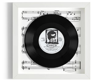 Culture Club "Do You Really Want To Hurt Me" Framed 7" Vinyl Record UK NUMBER ONE 17 Oct - 6 Nov 1982