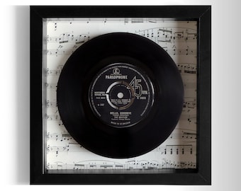 The Beatles "Hello, Goodbye" Framed 7" Vinyl Record UK NUMBER ONE 6 Dec 1967 - 23 Jan 1968