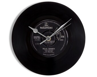 The Beatles "Hello, Goodbye" 7" Vinyl Record Wall Clock UK NUMBER ONE 6 Dec - 23 Jan 1968