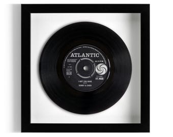 Sonny & Cher ''I Got You Babe'' Framed 7" Vinyl Record UK NUMBER ONE 26 Aug - 8 Sep 1965