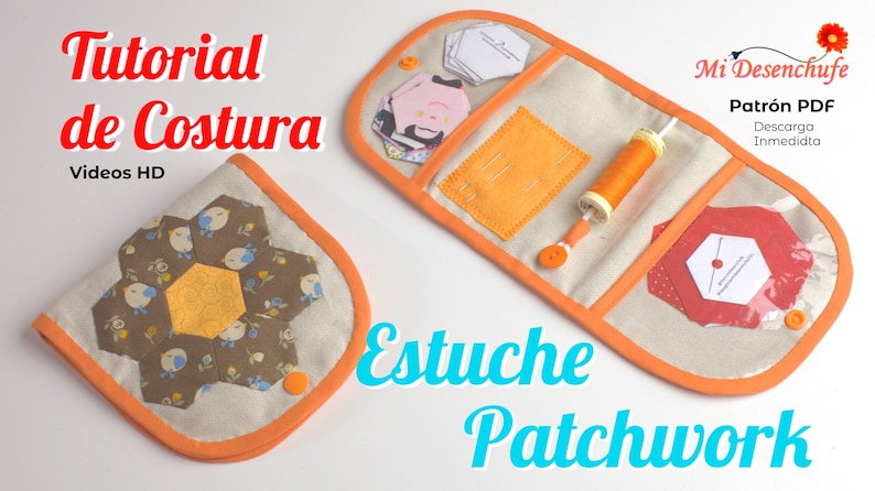 Op de afbeelding: Een tutorial voor het maken van een patchwork naaidoos. De doos is gemaakt van beige stof met een oranje rand en heeft verschillende vakken om naai benodigdheden op te bergen. De doos is open en laat een spoel garen, naalden en stofresten zien. De afbeelding bevat ook de tekst "Tutorial de Costura" en "Estuche Patchwork".