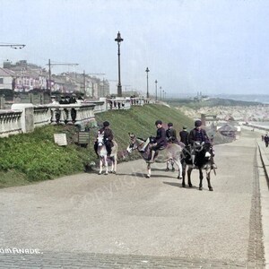 Roker Prom FREE UK POSTAGE