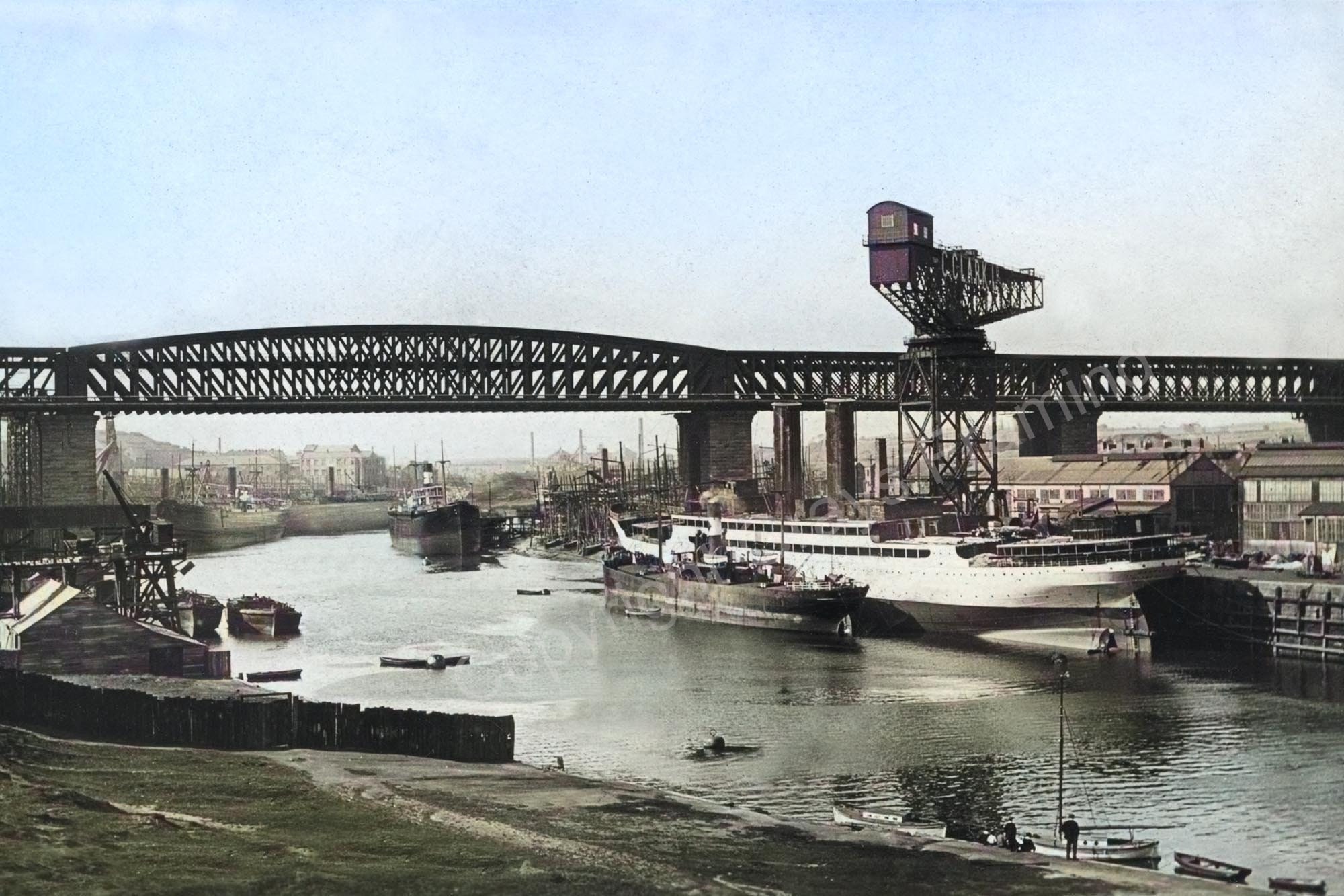 Queen Alex Bridge FREE UK PORTO Etsy.de