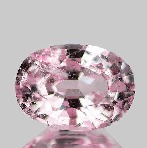 6 x 4 mm {0.46ct} オーバル天然ピンクサファイア [VVS-VS クラリティ 