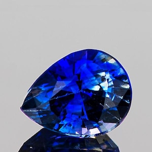 Natural Intense Blue Sapphire – 7x5 mm Pear Cut, 1.12ct, Flawless–VVS Clarity, Fire Luster, Earth-Mined from Ceylon