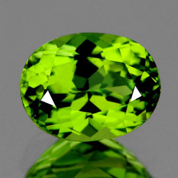 9x7 Mm Oval 2.16cts Natural Green Peridot [flawless-vvs Clarity