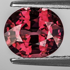 Natural Raspberry Pink Rhodolite Garnet 8x7 mm 2.21ct [Flawless-VVS Clarity] Oval Faceted Loose Gemstone Earthly Mined for Jewelry Ring