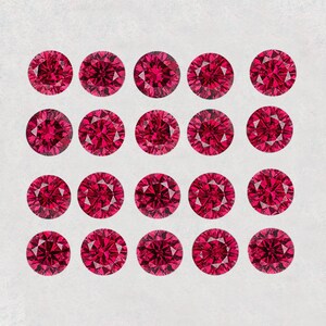Pode incluir: Uma coleção de 16 pedras preciosas redondas e facetadas de cor rubi vermelho dispostas em uma grade.
