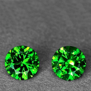 Granate Tsavorita Natural de 3,8 mm (2 piezas), Talla Redonda Facetada, Verde Cromo Intenso, Claridad VVS, Gemas Extraídas de Tierras Raras