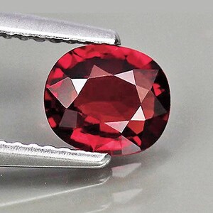 Natural Raspberry Pink Rhodolite Garnet 8.5x7 mm {2.20ct} [Flawless-VVS Clarity] Oval Faceted Loose Gemstone Earthly Mined for Jewelry Ring
