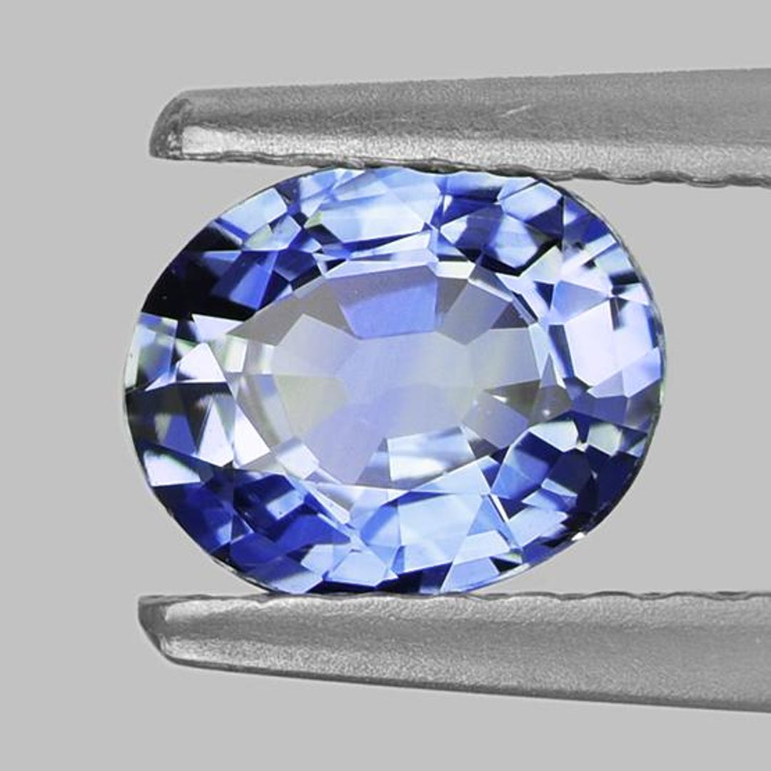 天然ブルーサファイア 0.32ct 4.5x3.5 mm オーバルファセットカット 