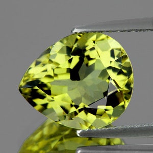 Natural Green Gold Lemon Quartz 15.5x14 mm Oval Faceted Cut 7.56cts VVS Earthly Mined Loose Gemstone