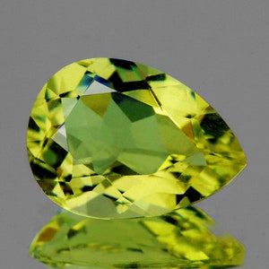 Natural Green Gold Lemon Quartz 19x13.5 mm Oval Faceted Cut 9.85cts VVS Earthly Mined Loose Gemstone