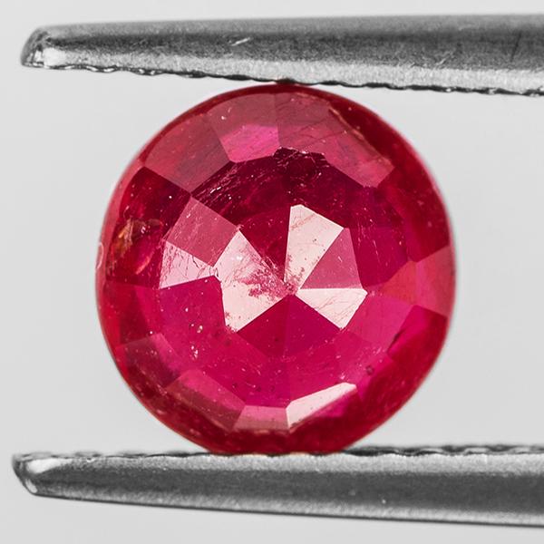 RUBIS TRAITé ROUGE ROSE DU MOZAMBIQUE DE 8,76 CARATS ★★ p131