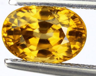 6x4 mm Oval 0.71ct Natural Intense Yellow Sapphire [Flawless-VVS Clarity] Natural Loose Gemstone from Madagascar for Jewelry Ring