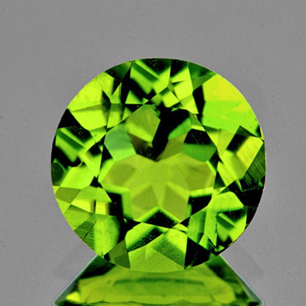 Natural Green Peridot 6 mm 1 piece Round Faceted Cut Earthly Mined Loose Gemstone Flawless-VVS Clarity