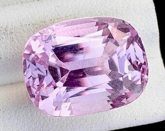 Natural Pink Spodumene Kunzite {8.59cts} Cushion Cut [Flawless-VVS Clarity] Faceted Loose Gemstone For Ring Earrings Pendant