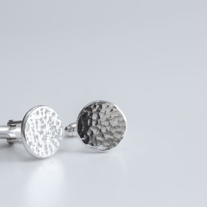 925 Sterling silver hammered cuff links, groom gift, best man gift, wedding gift for men, handmade round silver disc, bullet back cufflinks.
