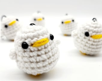 Brinquedo de pelúcia pato amigurumi