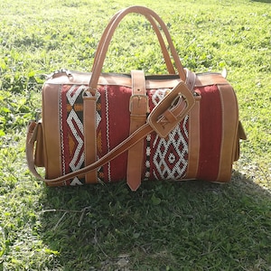 Vintage Kilim Duffle - leather duffle,Handmade Moroccan Leather Weekender Travel Bag,Kilim Travel Bag,vintage carpet