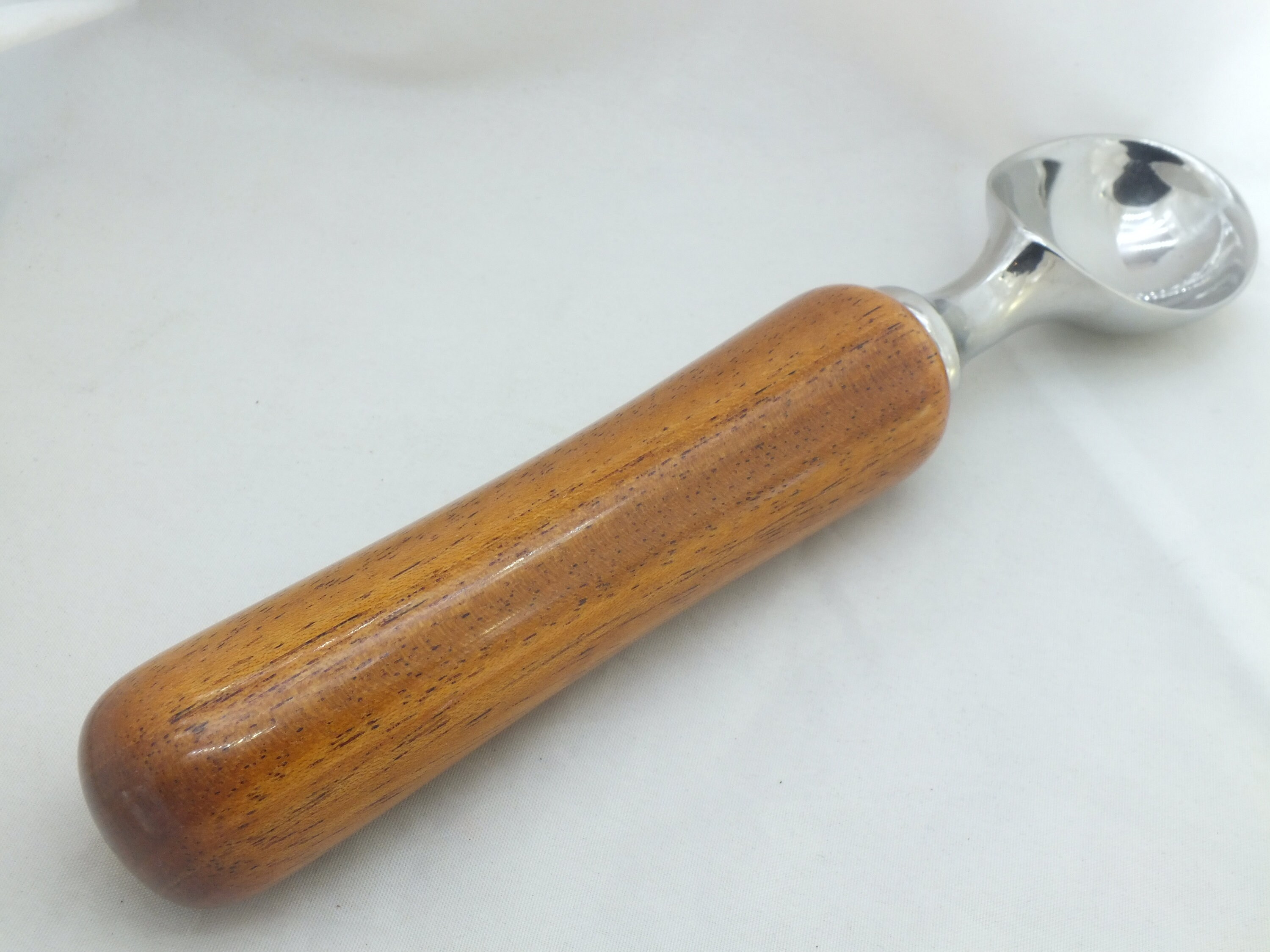 Mahogany Wooden Handle Ice Cream Scoop Chrome Wedding Gift Unique mahogany-wooden-handle-ice-cream-scoop-chrome-wedding-gift-unique