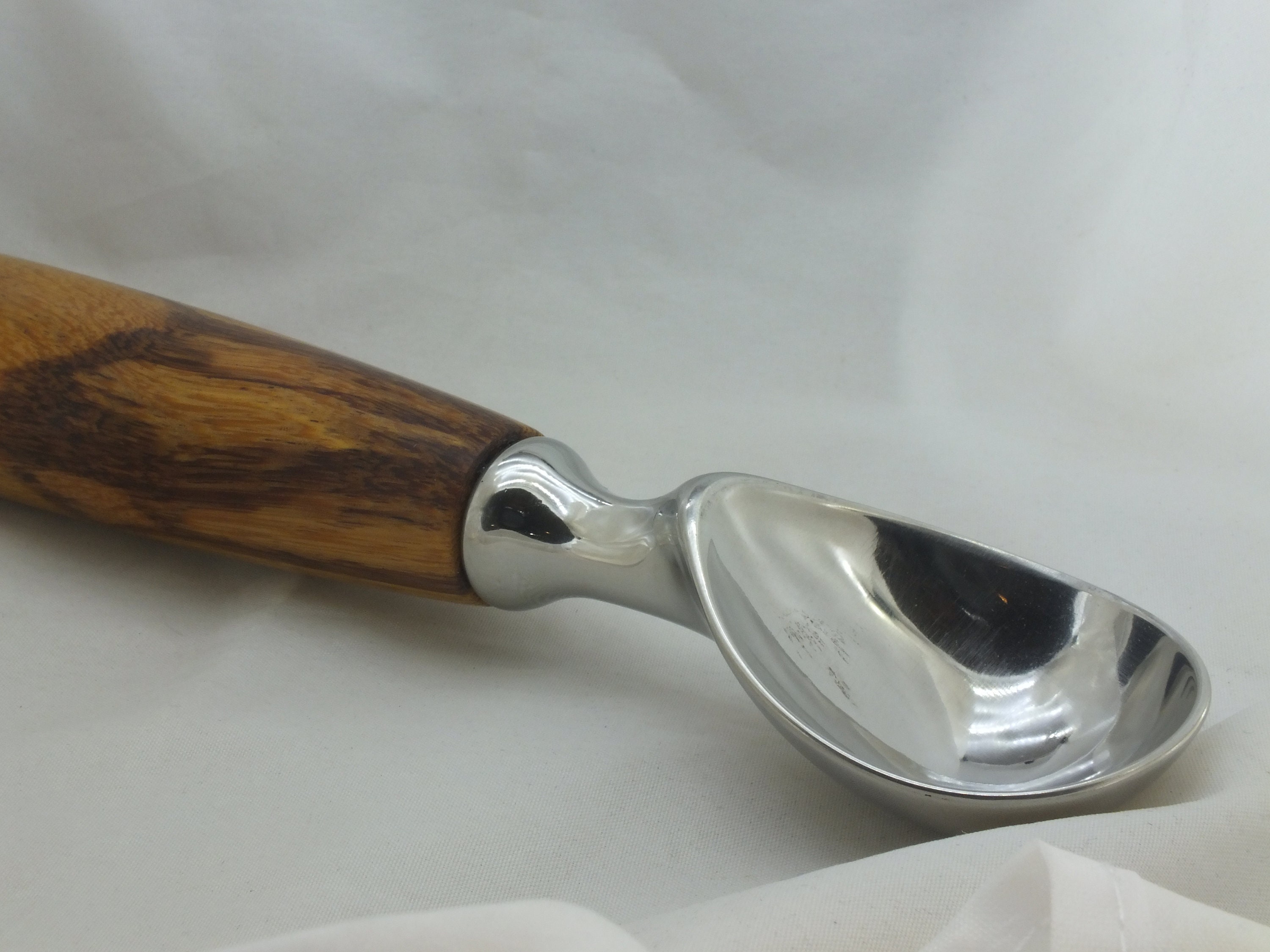Aspire Stainless Steel Ice Cream Scoop, Ice Cream Spade Spoon, with Wood  Handle 