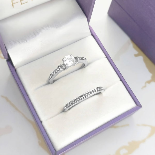 Belle Fever Crystal Soul Ring in Luxury Gift Box - Exquisite Silver Tone Ring for Loved Ones