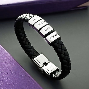 Custom Engraved Black Leather Bracelet – Minimalist Wristband for Brother or Best Friend – Meaningful Gift for Him